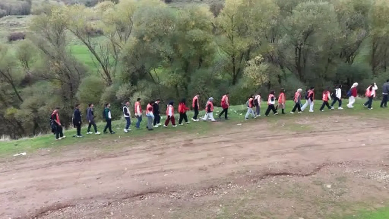 Muş’ta 5 kilometrelik doğa yürüyüşü