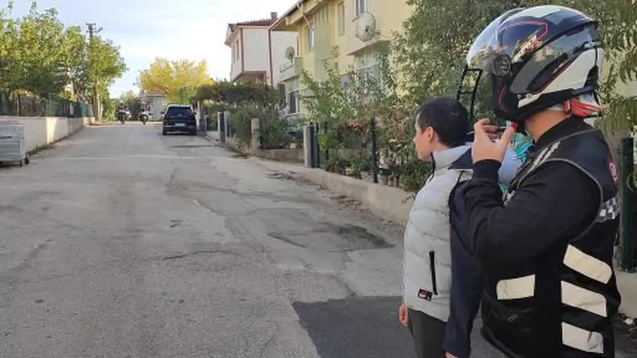 Motosiklet hayali gerçek olan görme engelli Sezgin Çalışkan: "Eve kapanmayın, dışarı çıkın"
