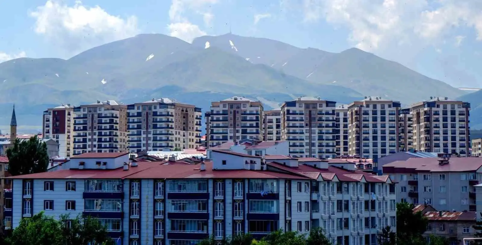Erzurum’da Eylülde bin 195 konut, 159 iş yeri satıldı