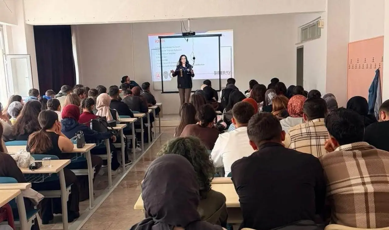 SİBERAY’dan gençlere dijital güvenlik uyarısı