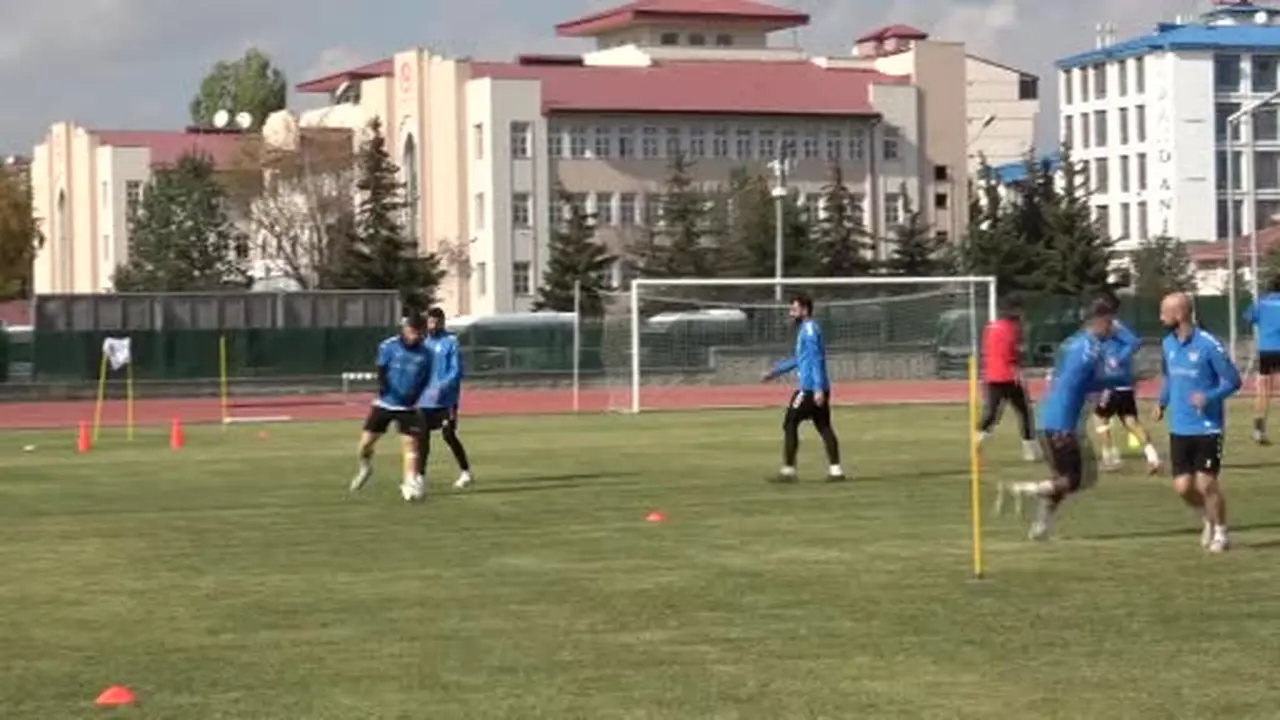Kars 36 Spor’da Antalyaspor mesaisi sürüyor