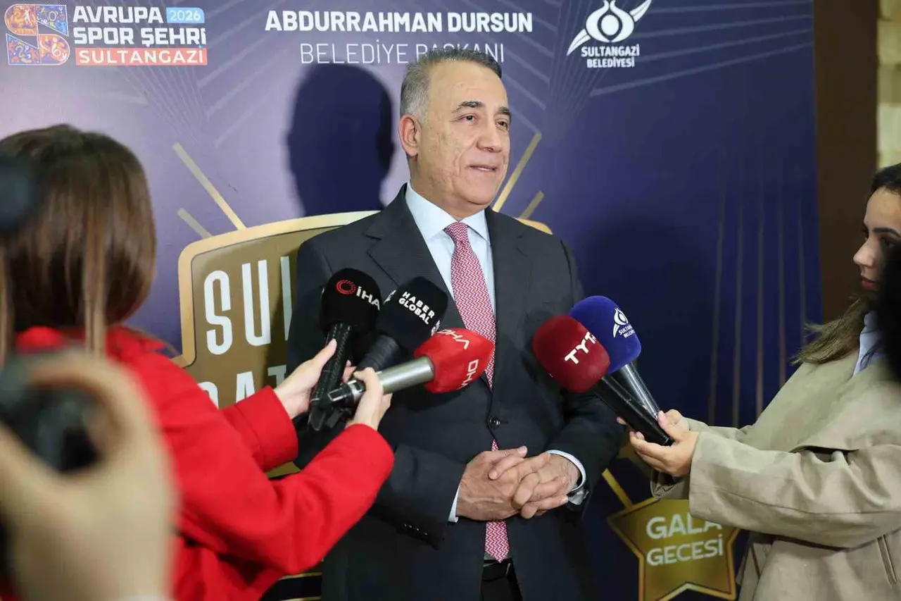 Sultangazi Sanat Akademisi’nde yeni dönem gala gecesiyle başladı