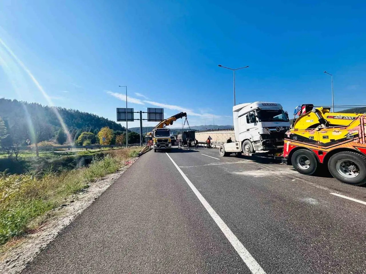 Bilecik’te zincirleme trafik kazası: 1 yaralı