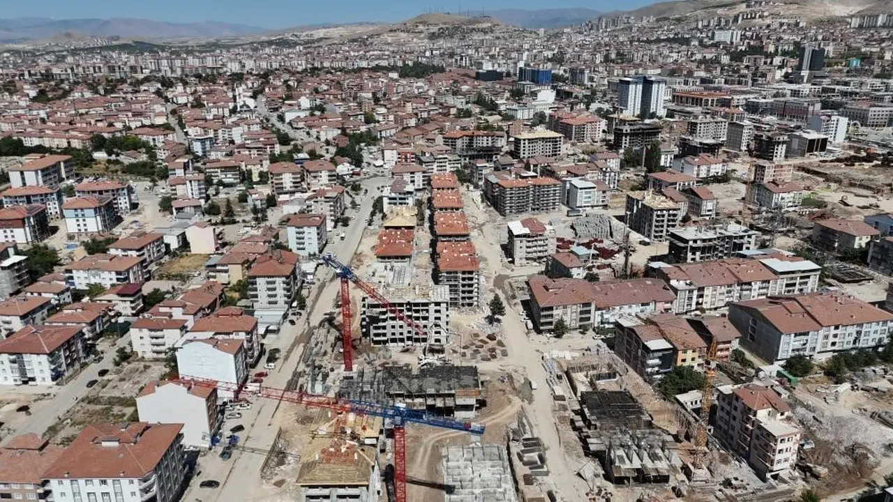 Efruz Apartmanı davasında 8 sanığa hapis cezası