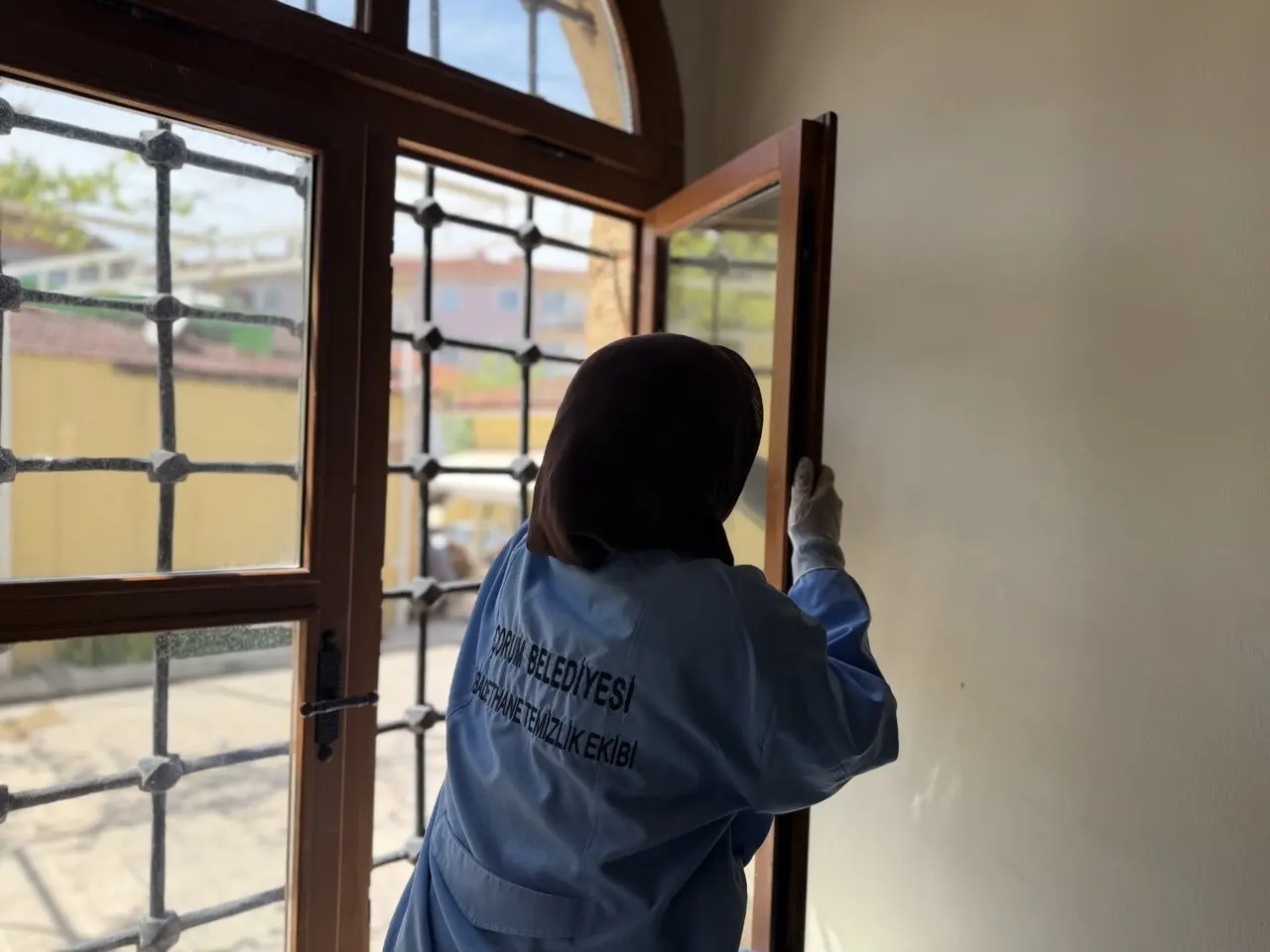 Çorum Belediyesi’nden ibadethanelerde kapsamlı temizlik çalışması