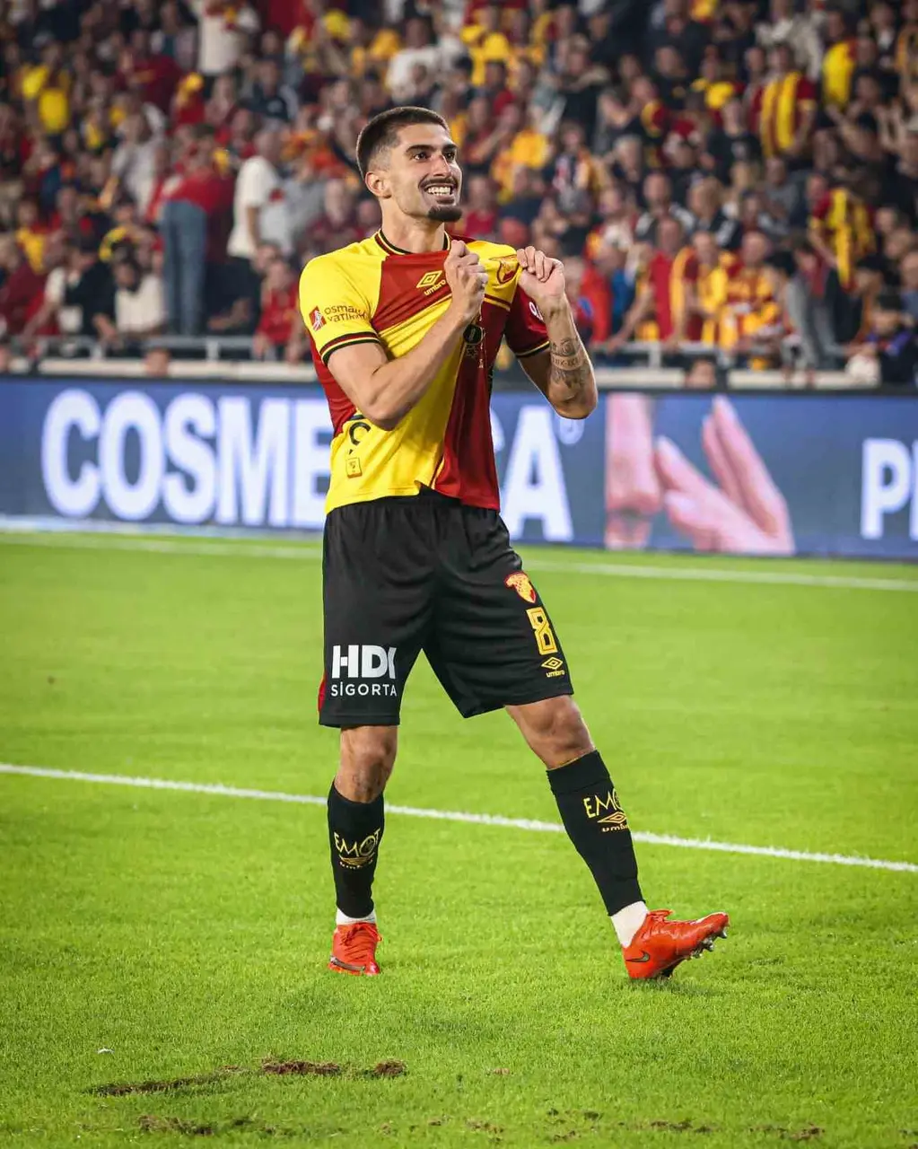 Göztepe’nin çıkışı sürüyor