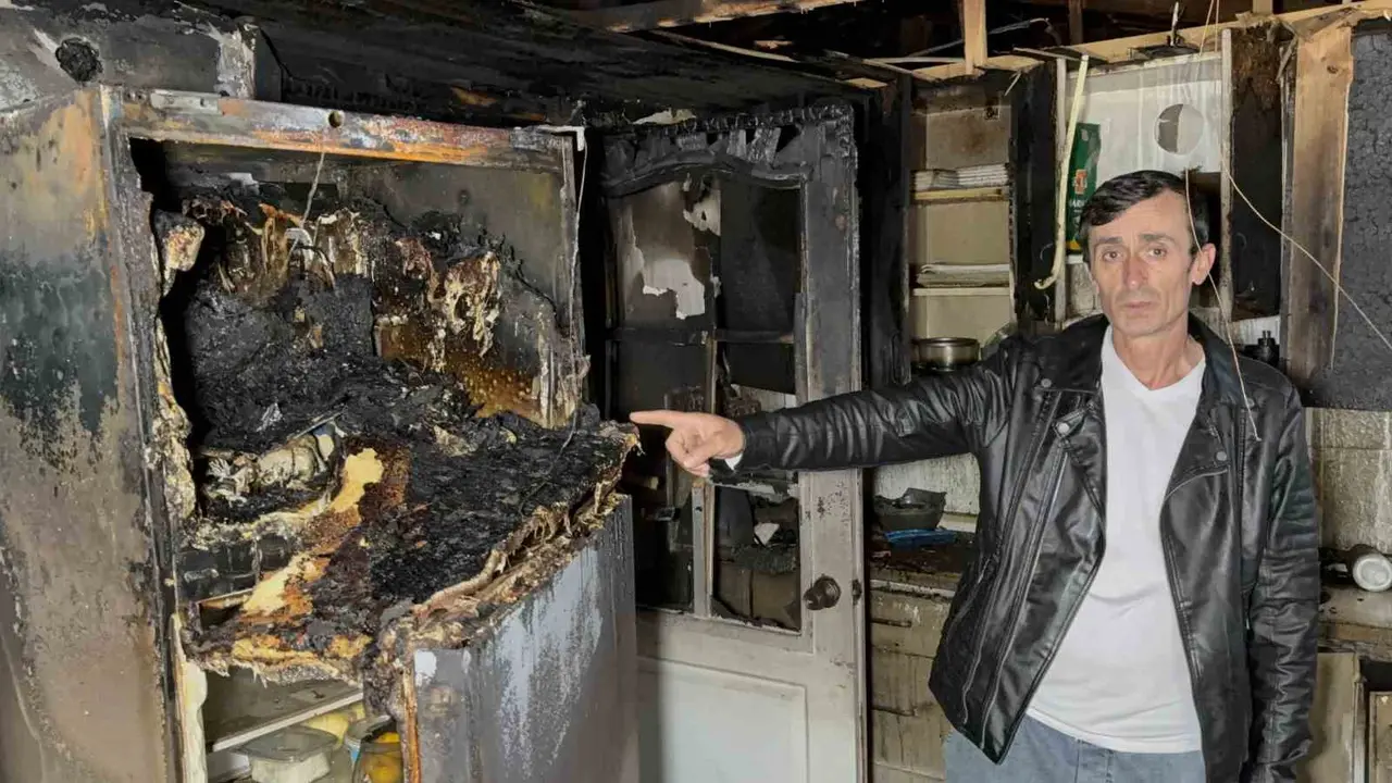 Samsun’da ev yangını: Tüm eşyalarını kaybeden aile evsiz kaldı