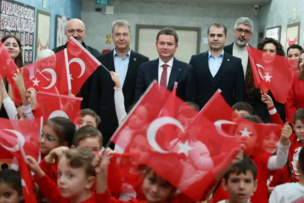 Osmangazi’de cumhuriyet coşkusu kreşlere taştı