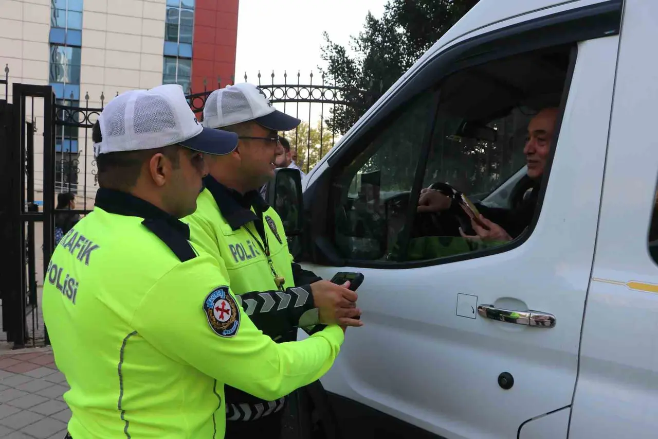 Adana’da bin 104 okulda güvenlik denetimi gerçekleştirildi