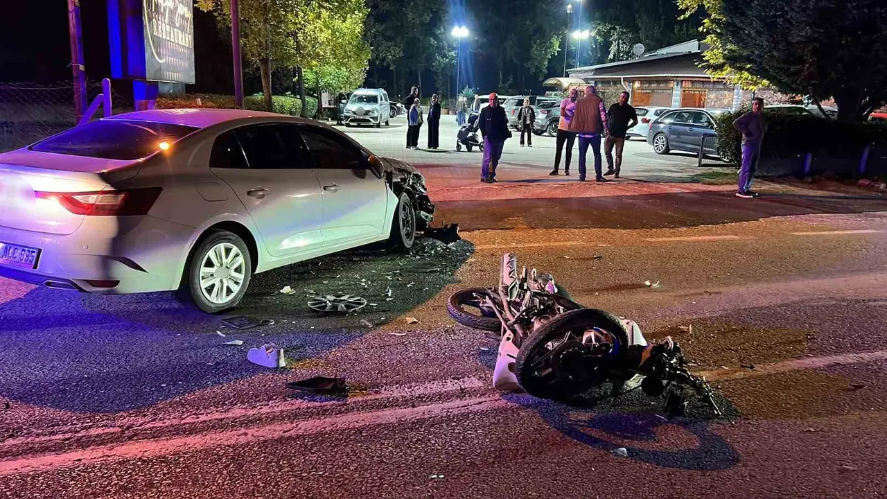 Saray’da motosiklet ile otomobil çarpıştı: 1 yaralı
