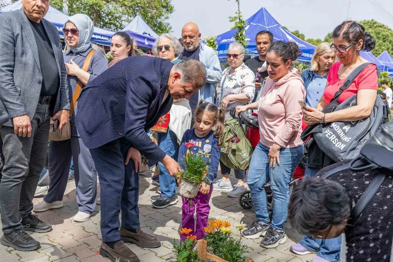Kültürpark’ta çiçek ve bal festivali başlıyor