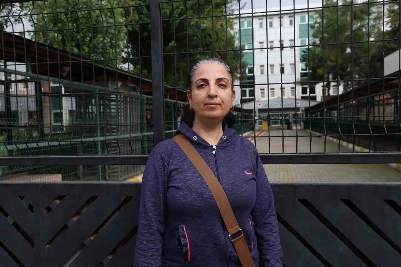 Diyarbakır’da akılalmaz dolandırıcılık: Aile fertlerinin şeceresine kadar söyleyip 1.2 kilo altını aldılar