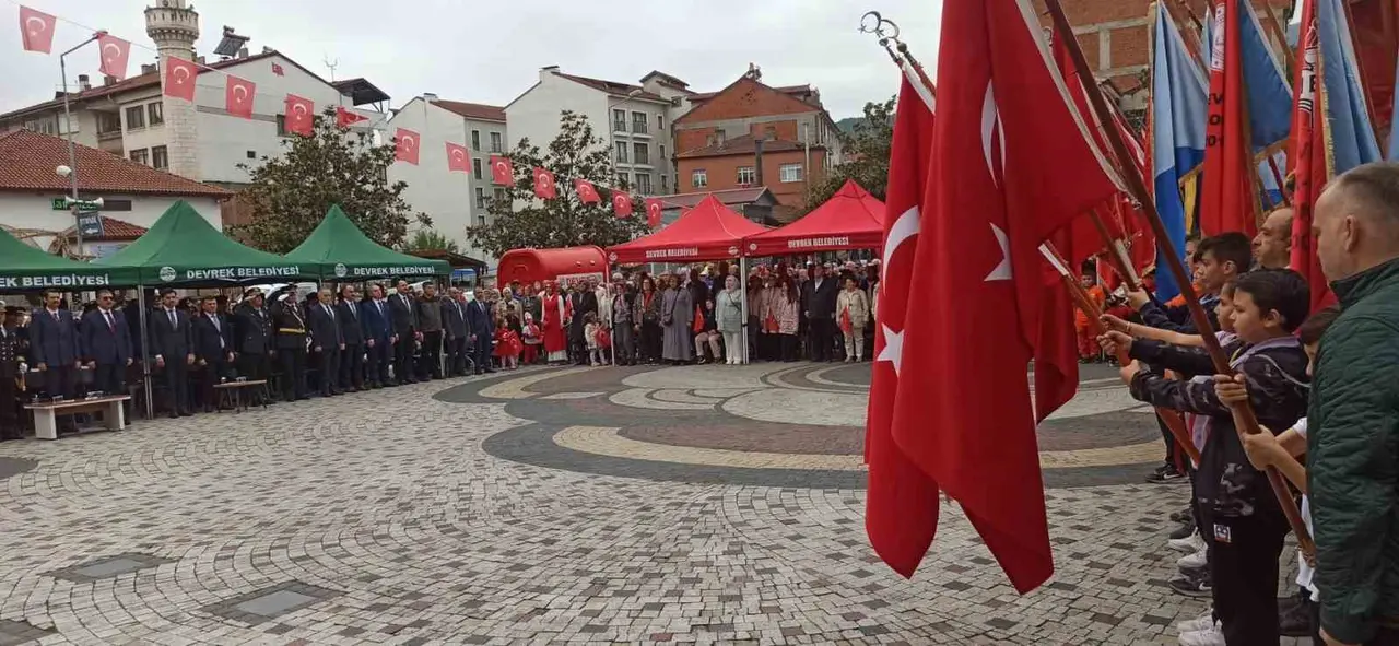 29 Ekim Cumhuriyet Bayramı coşku içerisinde kutlandı