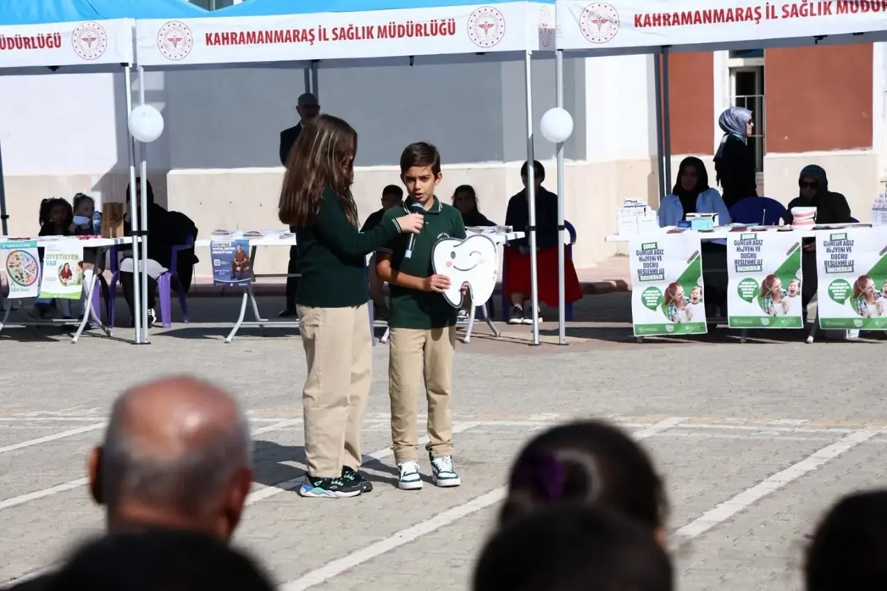 Kahramanmaraş’ta öğrencilere sağlıklı yaşamın püf noktaları anlatıldı