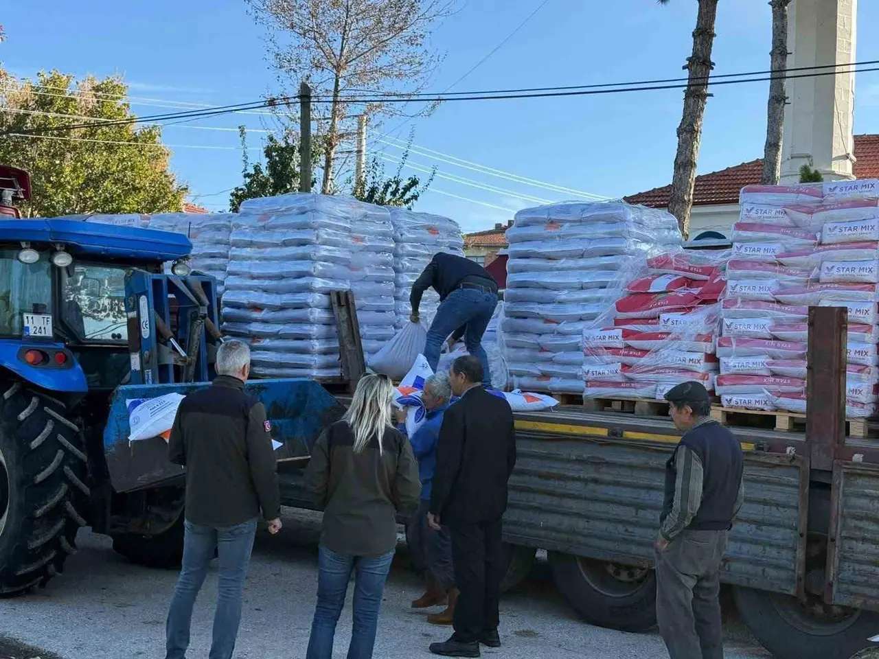 Bilecik’te çiftçilere 22 bin 500 kilo tohum dağıtıldı