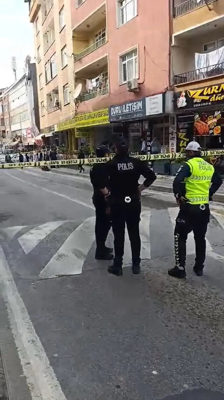 Aynı kebapçıya yine saldırdılar
