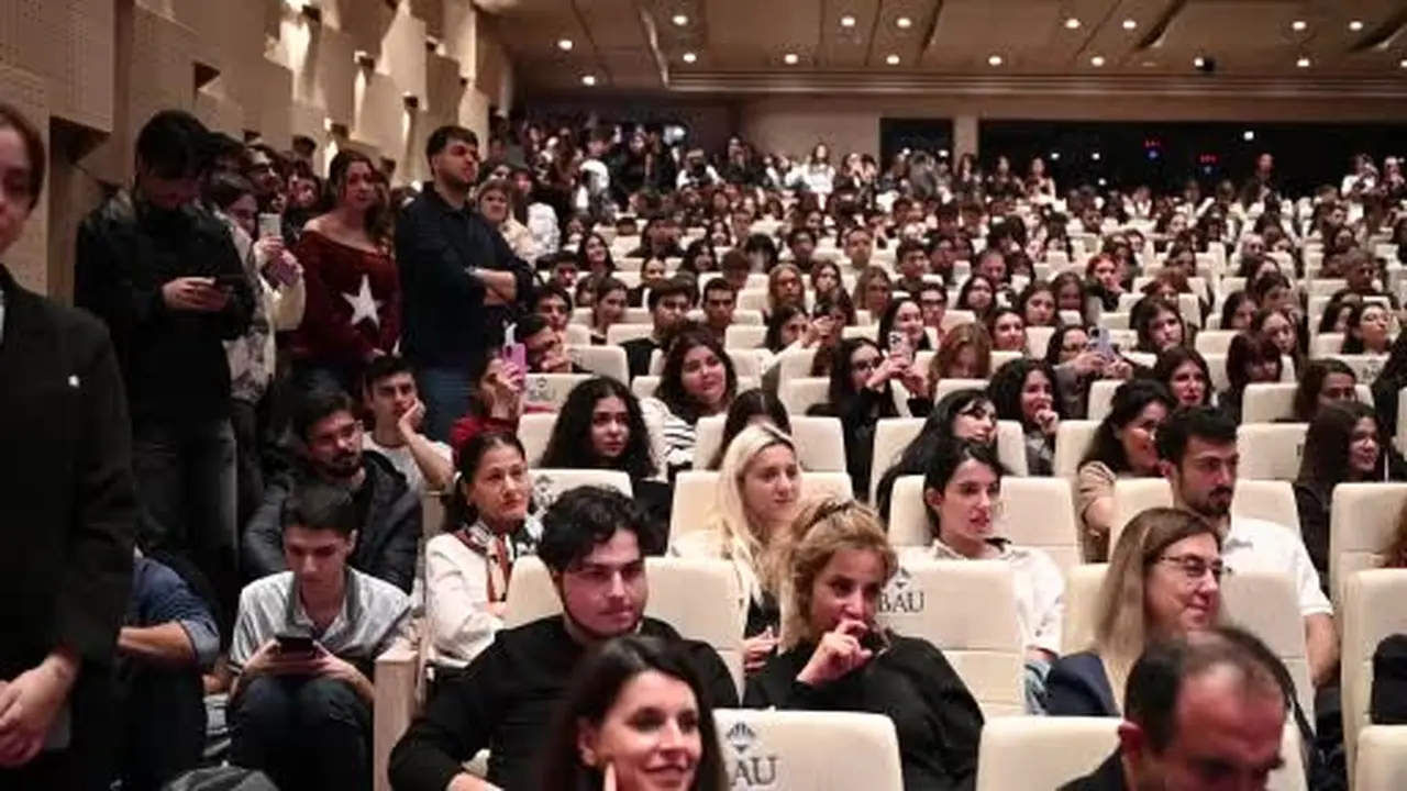 Öğrencilerle buluşan Prof. Dr. Aziz Sancar’dan gülümseten öneri