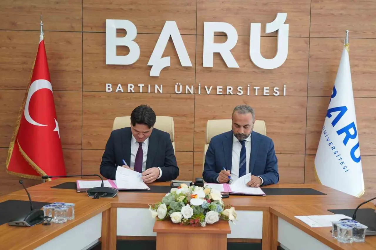 BARÜ’de 615 öğrenci iş hayatına atılacak