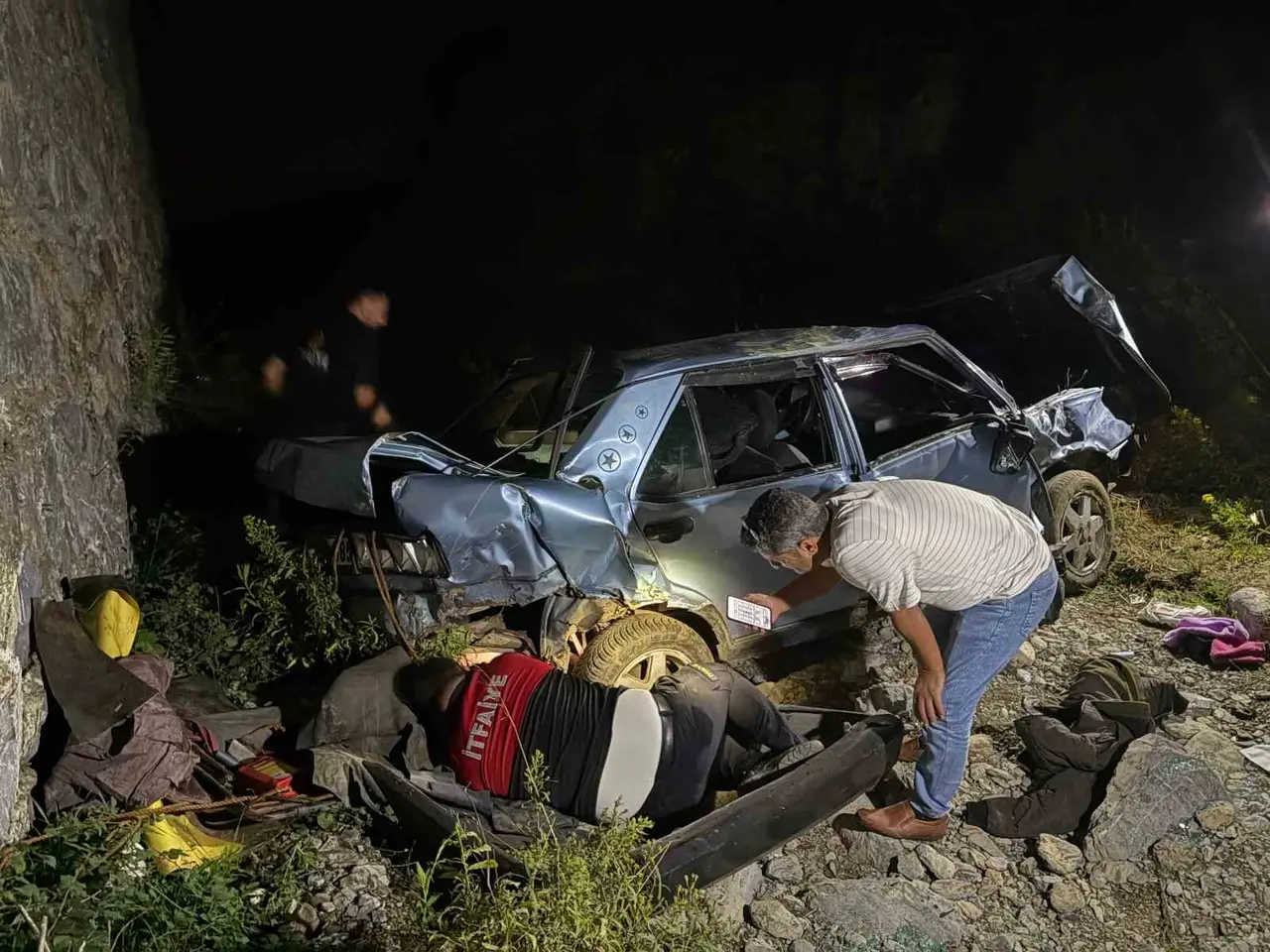 Osmaniye’de otomobil köprüden uçtu: 1 yaralı
