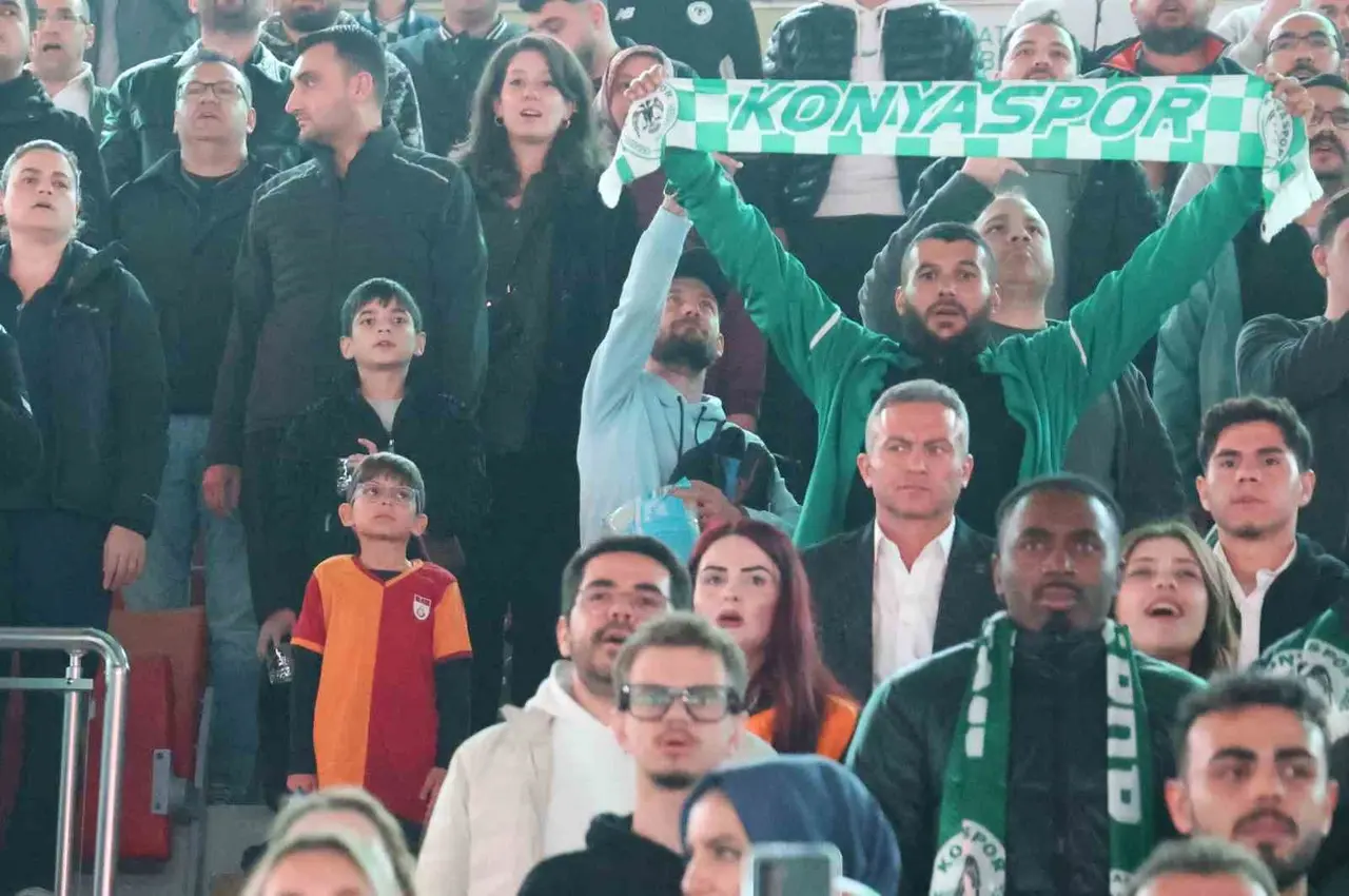 Trendyol Süper Lig: Konyaspor: 0 - Galatasaray: 1 (Maç devam ediyor)