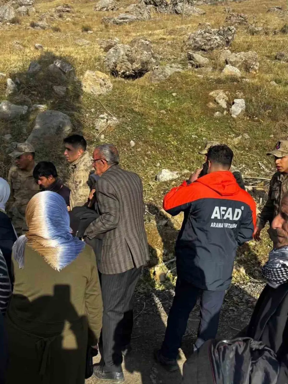 Şırnak’ta kayıp işitme engelli genç mağarada bulundu