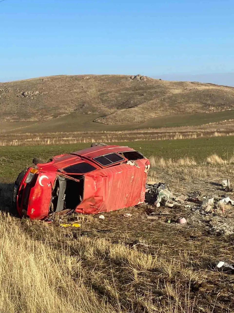 Konya’da işçileri taşıyan minibüs devrildi: 6 yaralı