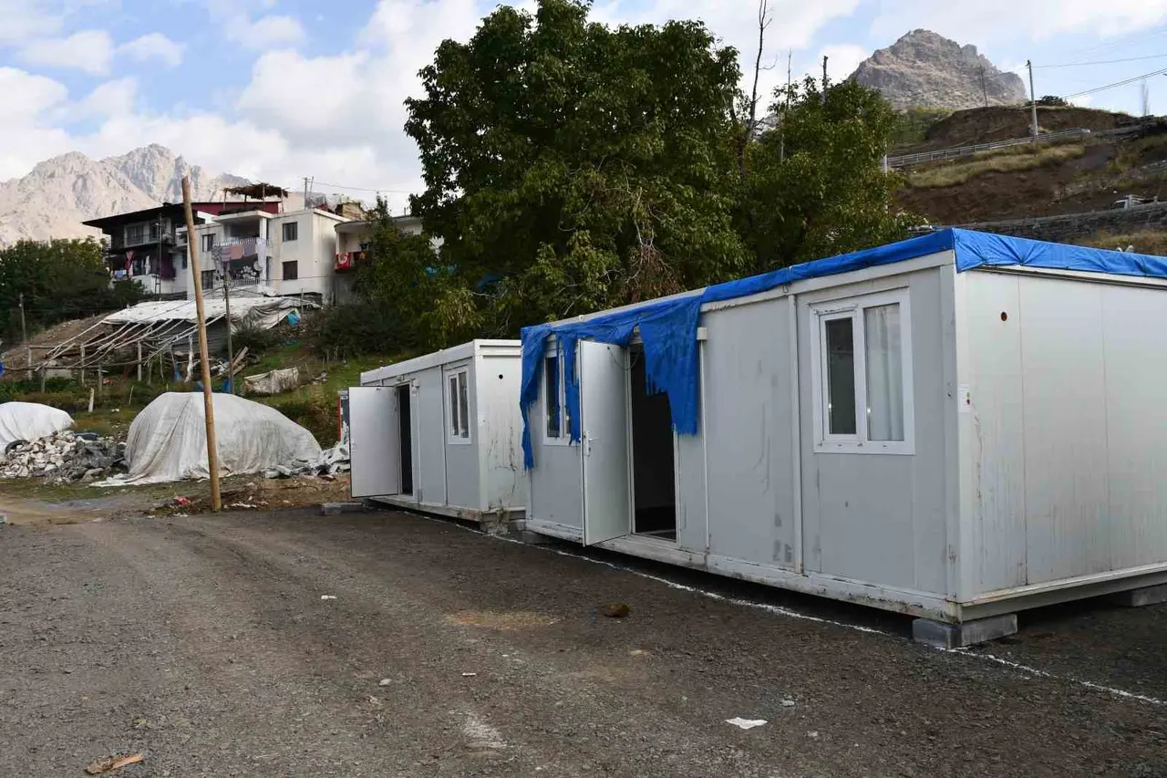 Beytüşşebap’ta konteyner kent kuruldu