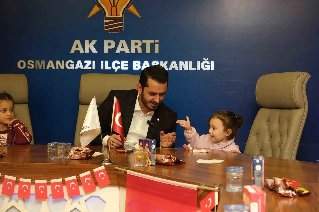 AK Parti Osmangazi’den 29 Ekim’e anlamlı etkinlik