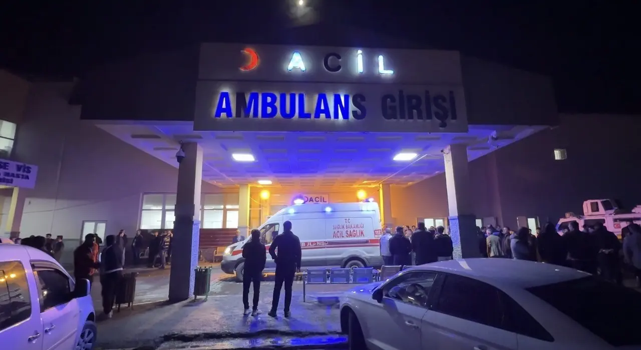 Hakkari’de silahlı kavga: 3 yaralı