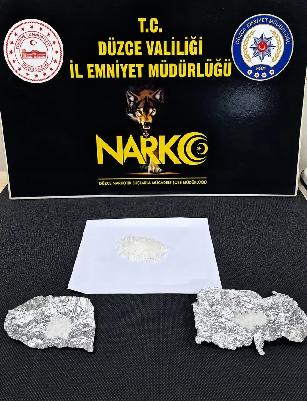 Düzce polisi uyuşturucu tacirlerine göz açtırmıyor
