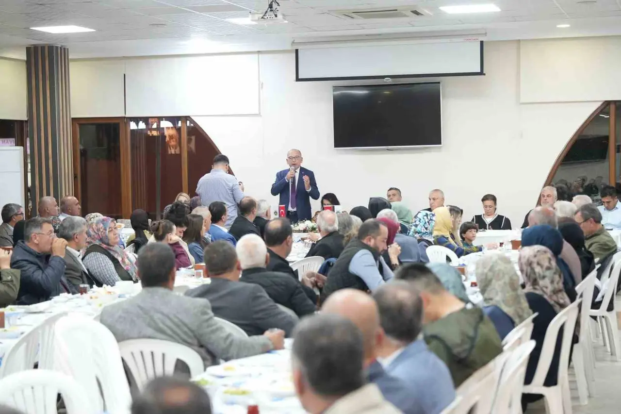 Turgutlu’nun yatırımları için ’Bedeli ne olursa olsun’ dedi