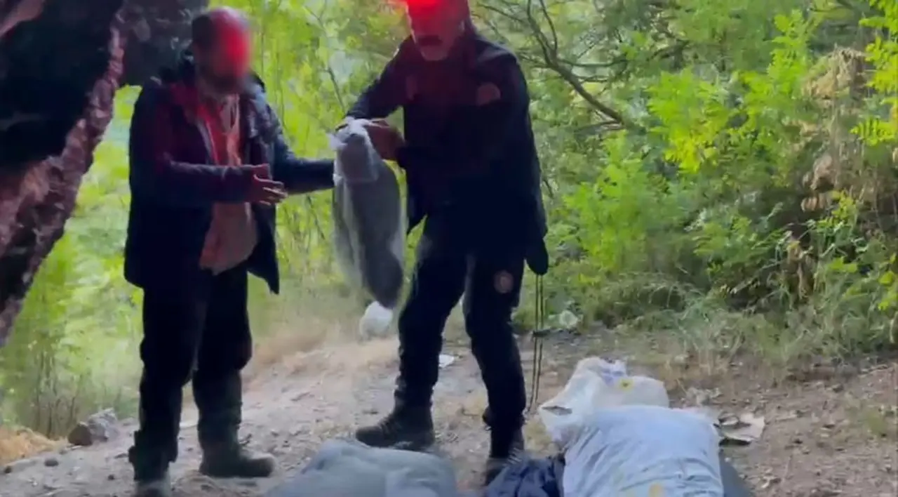 Uludağ’da mağaraya sığınan yaşlı adam için seferber oldular
