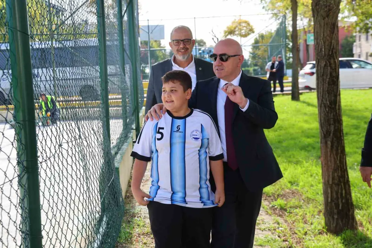 Darıca’da 14 mahalleye park ve spor alanı yatırımı
