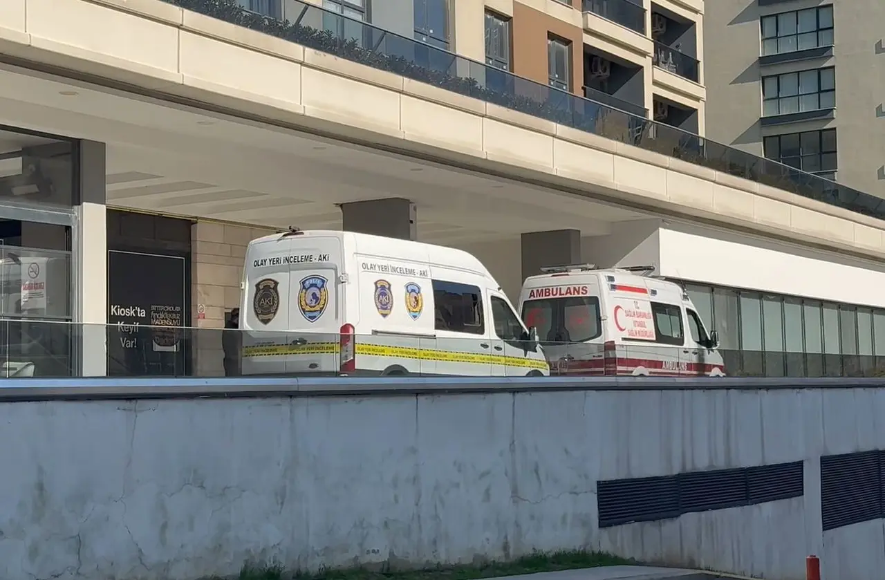 Büyükçekmece’de bir evde cinayet: 2 yaralı, 1 ölü