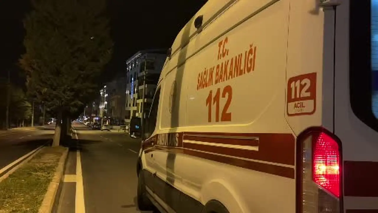 Kütahya’da otomobil motosikletle çarpıştı: 1 yaralı