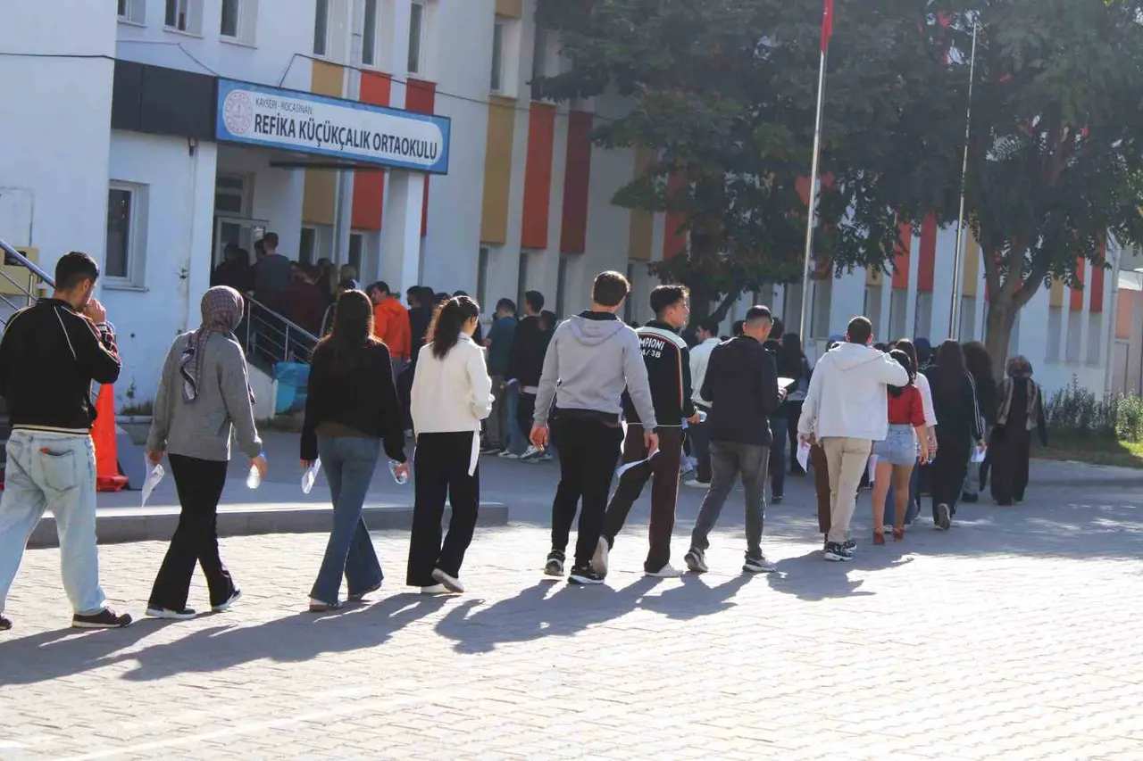 KPSS’yi dakikalarla kaçırdı