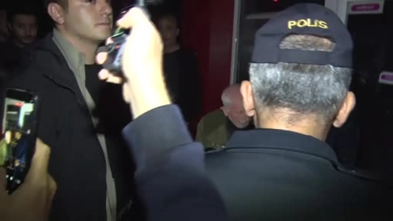 Zonguldak’ta çöken binada yaşlı kadının cansız bedenine ulaşıldı