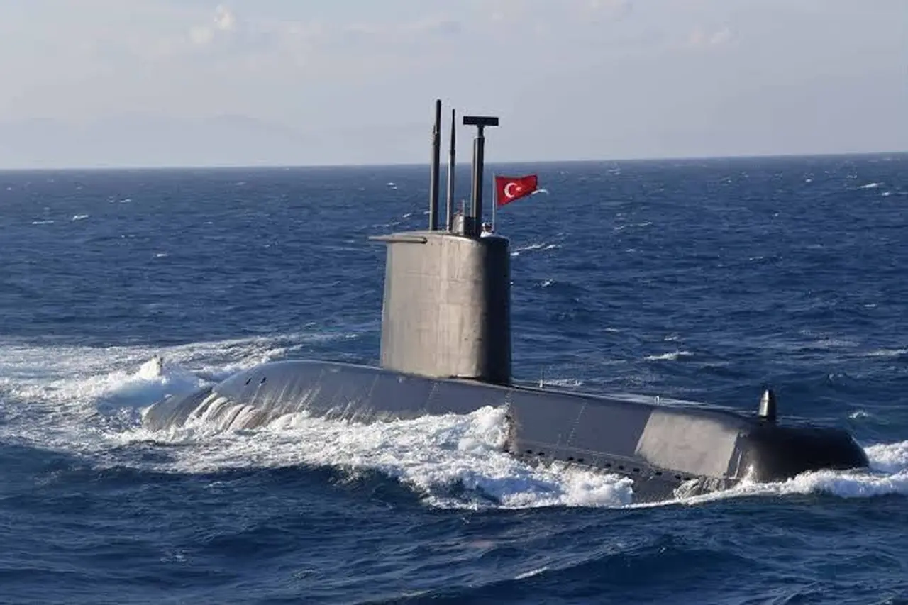 Marmaris’te denizaltı ve sahil güvenlik botu 29 Ekim’de ziyarete açılıyor
