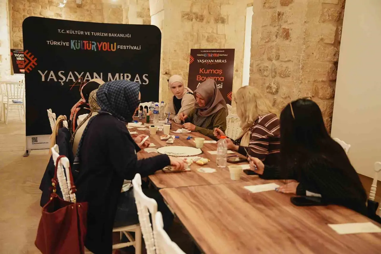 Kara Kuvvetleri Bando Komutanlığı Mardin’de konser verdi