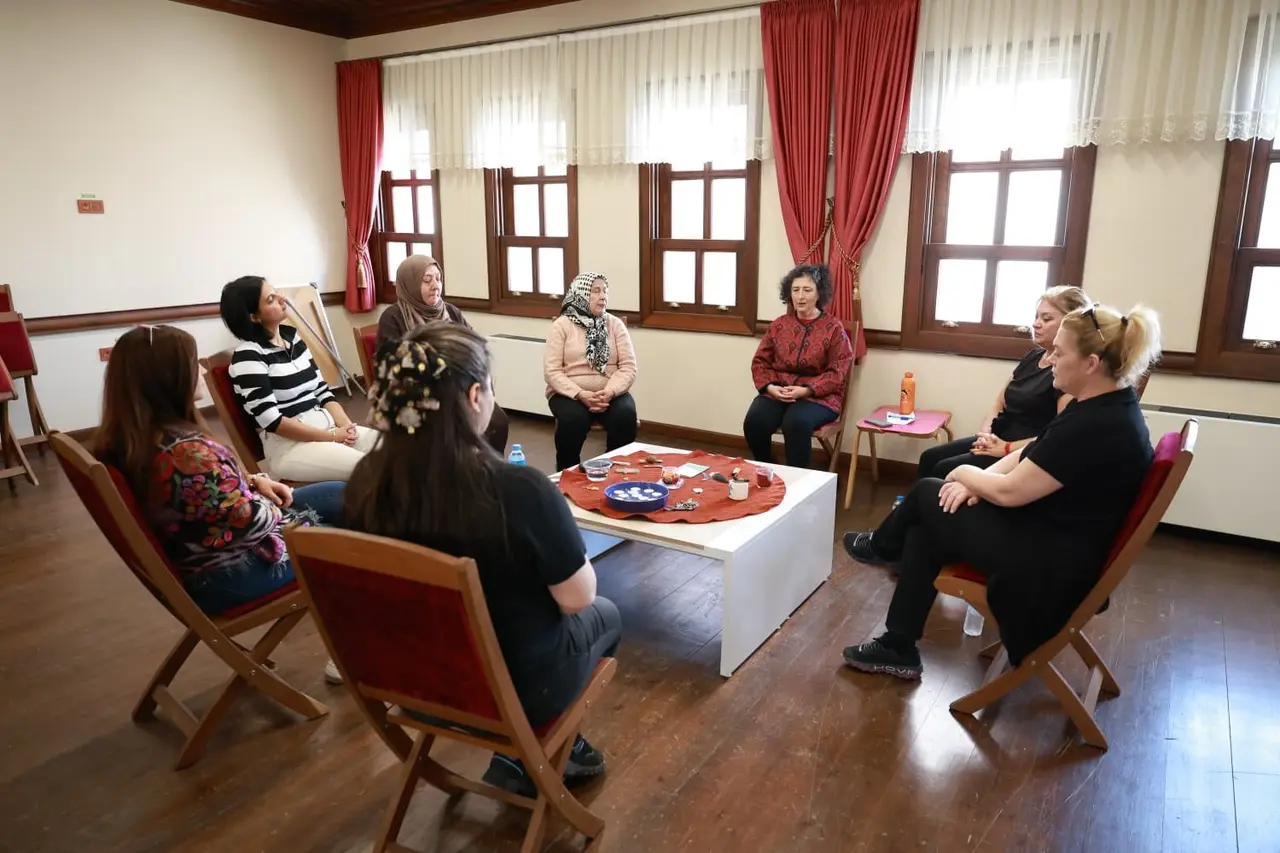 Osmangazi’de kadınlar paylaşarak iyileşti