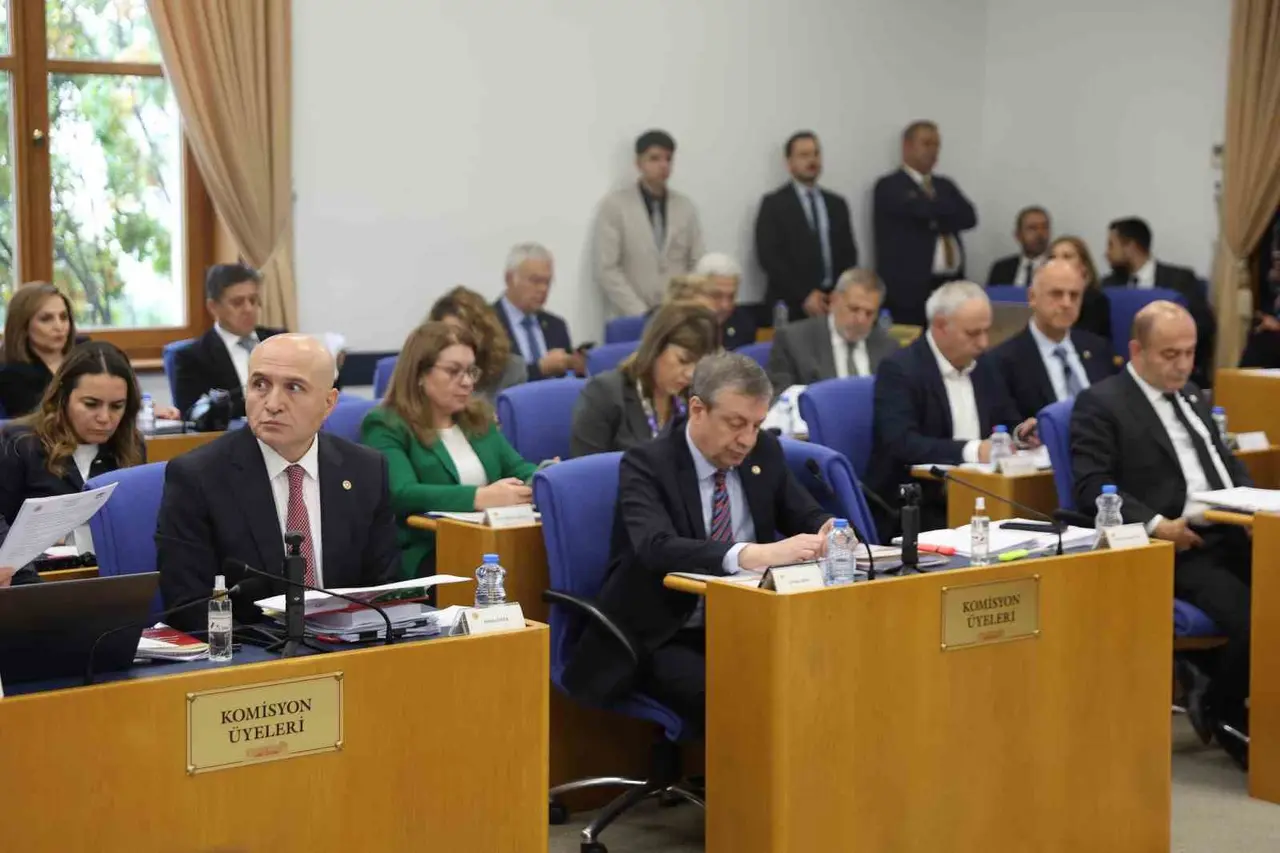 TBMM Plan ve Bütçe Komisyonu’nda fon tartışması