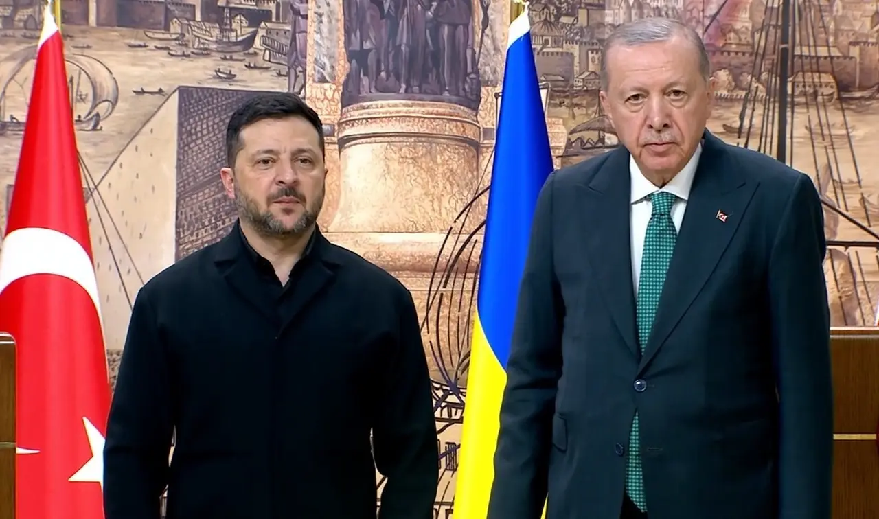 Cumhurbaşkanı Erdoğan: "Ukrayna’daki barışın sağlanmasına yönelik son dönemde artan çabaları ve Karadeniz’deki güvenlik durumunu etraflıca ele aldık"