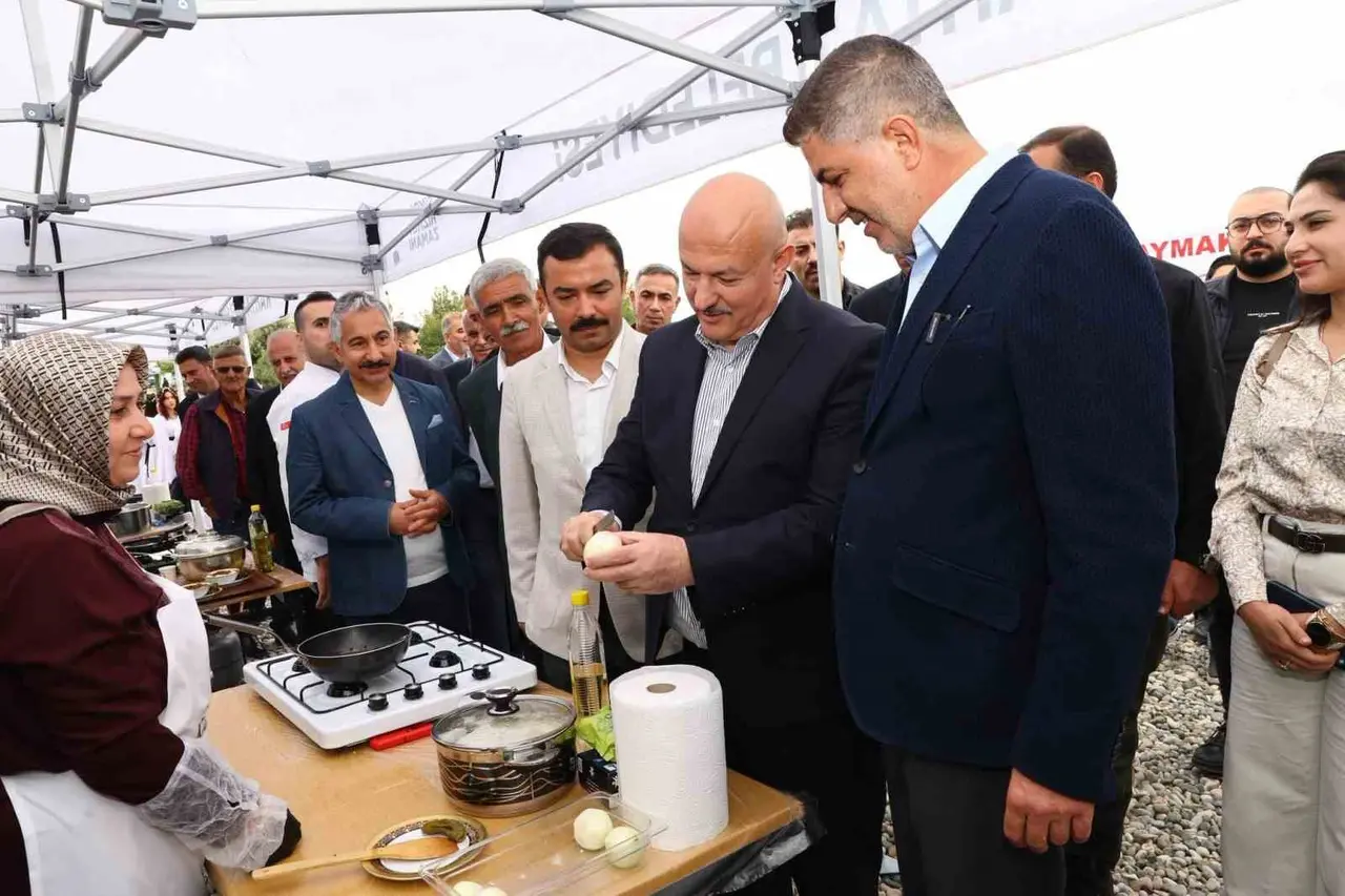 Kahta’nın yöresel lezzetleri KAHTAFEST’te tanıtıldı