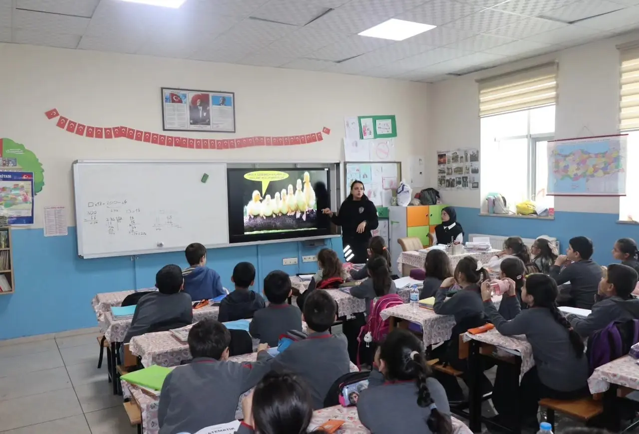 Erzurum’da okullar denetim aralıksız sürüyor: 14 bini aşkın şahıs sorgulandı