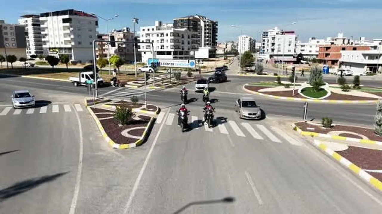 "Gülümse Midyat, Umut Çocuklarda" Projesi 6’ncı kez minik kalplere dokundu