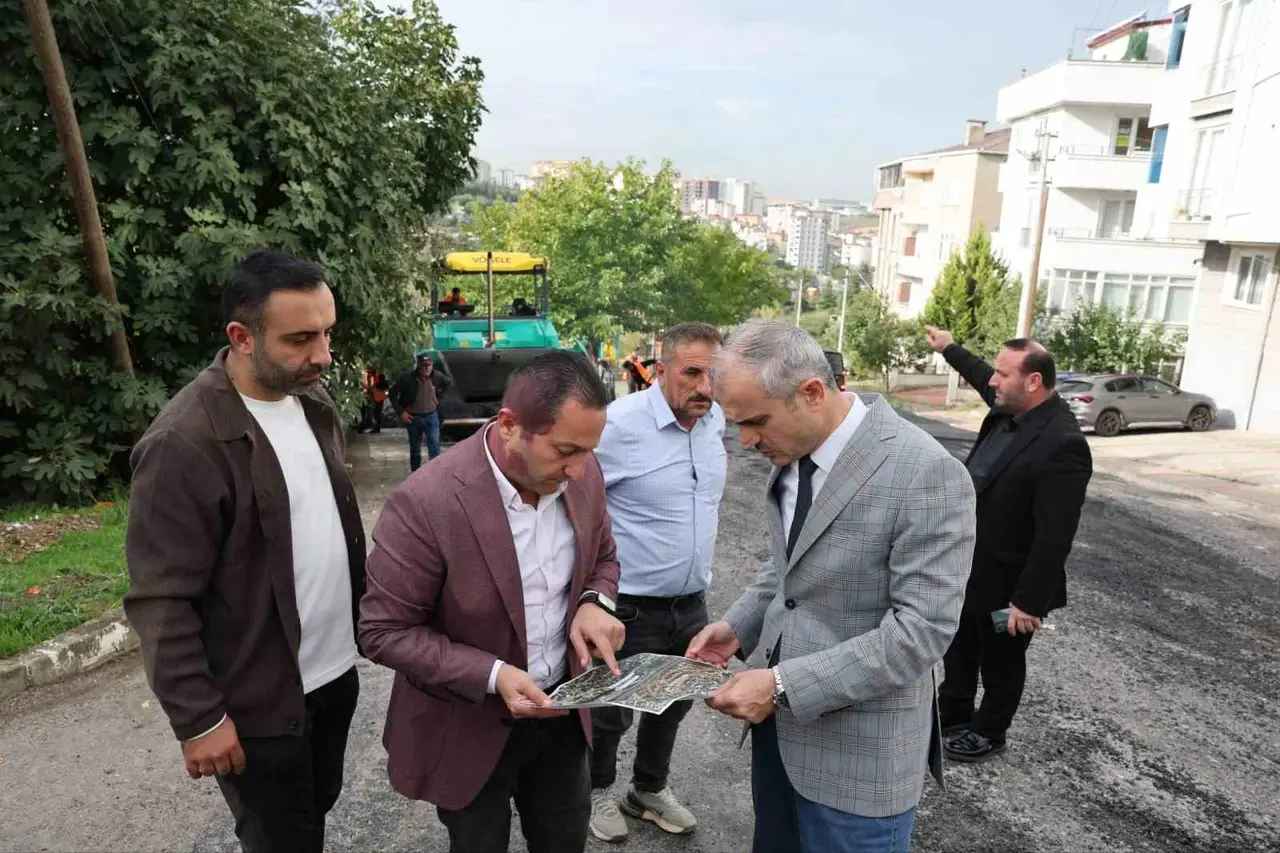 Çayırova’da 2,8 kilometrelik yol yenileniyor