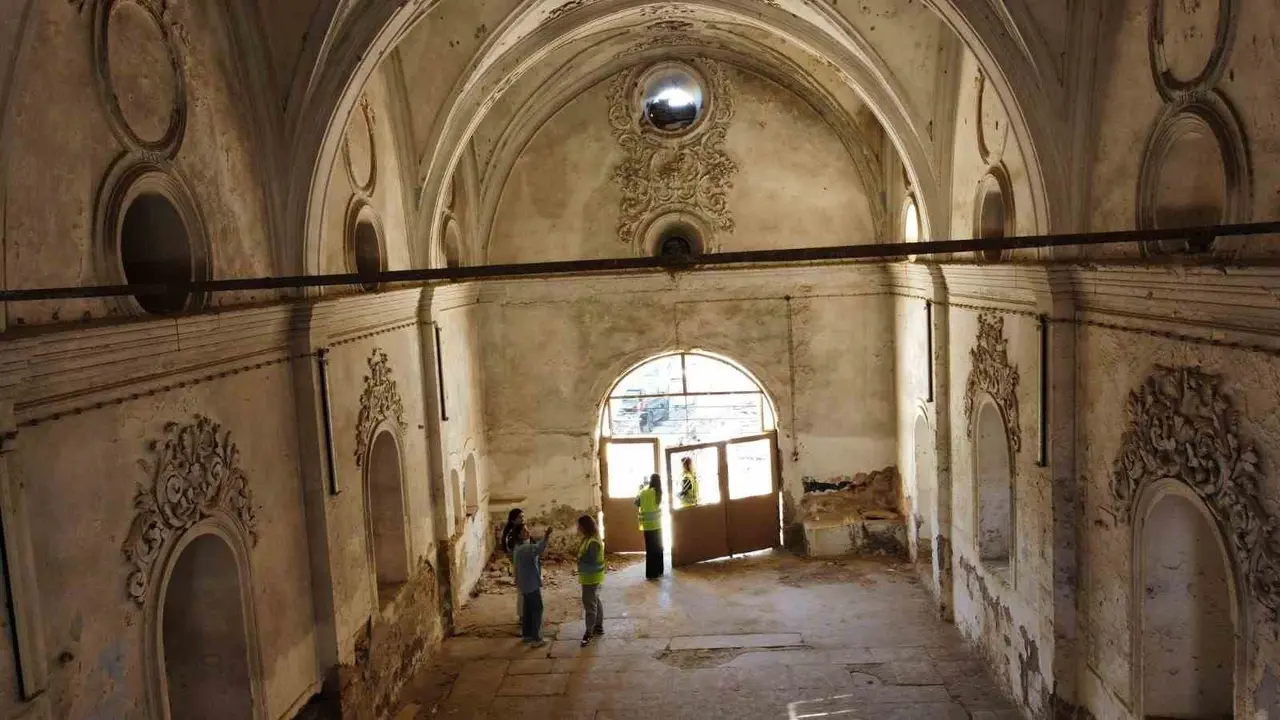 Aydın’ın 166 yıllık Başmelek Kilisesi kurtarılmayı bekliyor