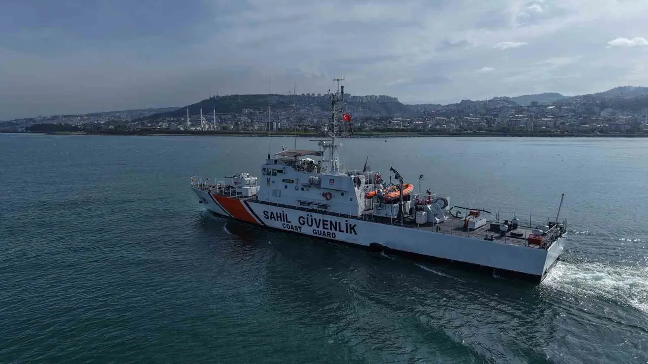Sahil Güvenlik’ten balıkçılara palamut denetimi
