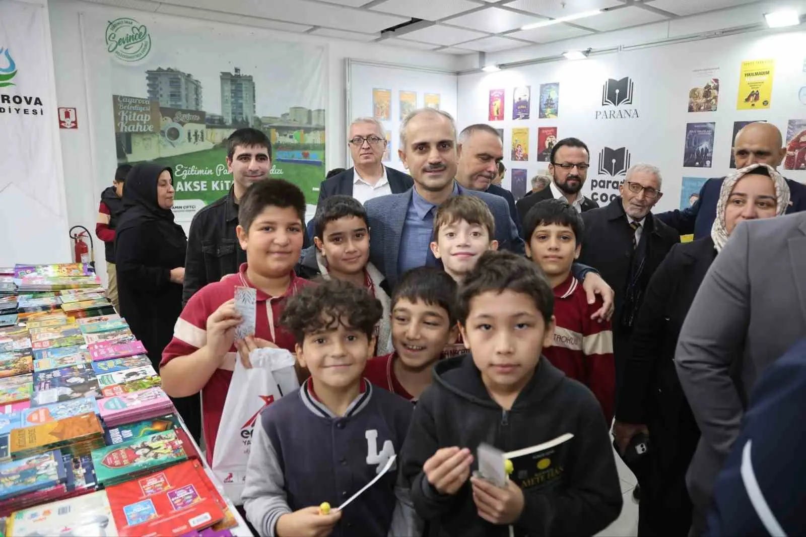 Çayırova’da kitap şöleni başladı