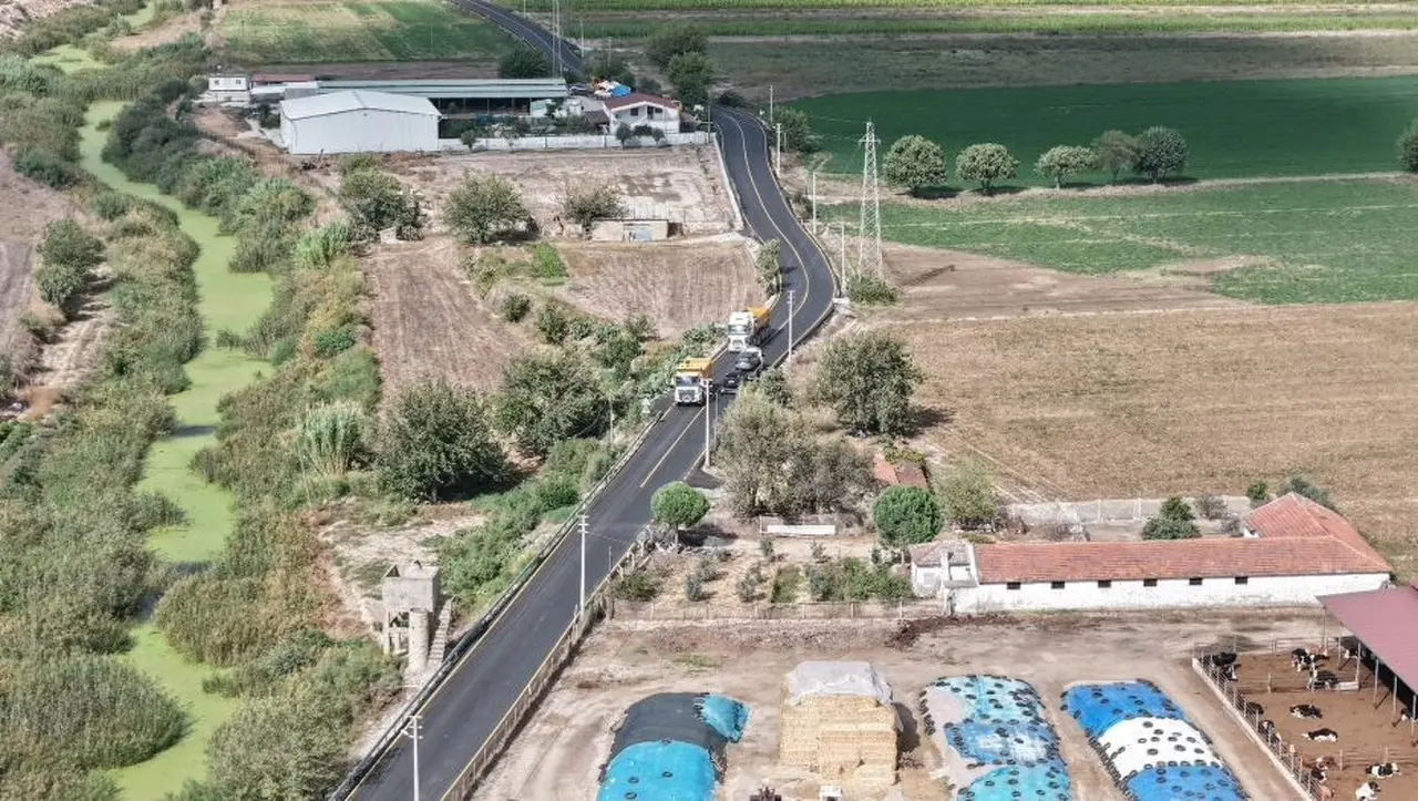 Milas’ta 5,8 kilometrelik yol çalışması tamamlandı
